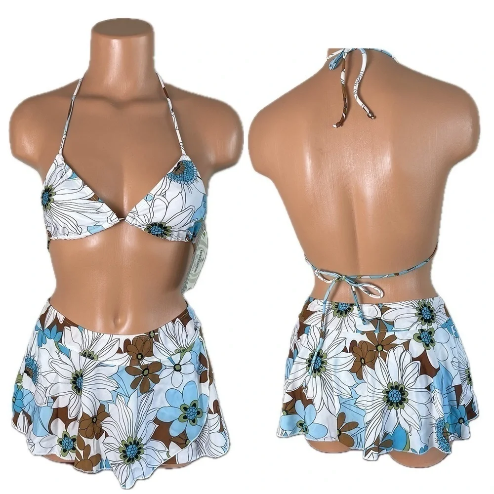 NWT Blue Floral 3 Piece Bikini Set